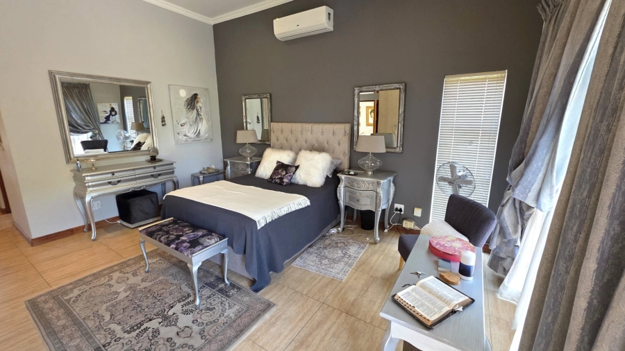 4 Bedroom Property for Sale in Leloko North West